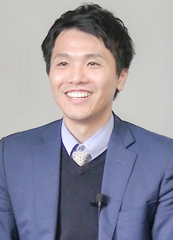 第一営業部　矢澤さん